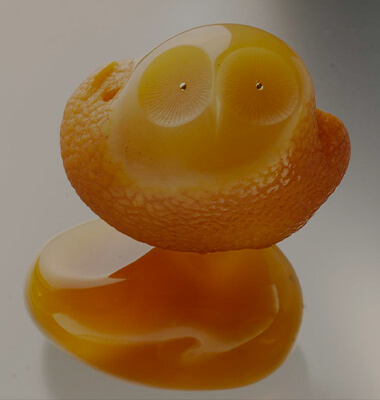 琥珀とは